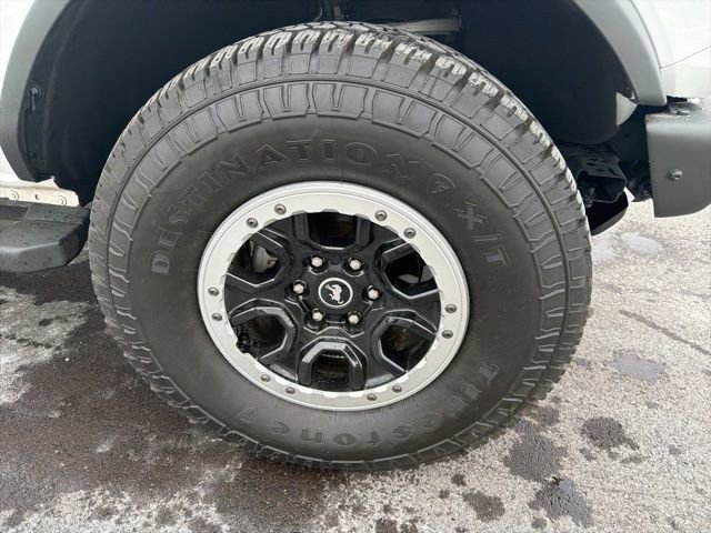 Certified 2022 Ford Bronco Outer Banks w/ Sasquatch Package image 4