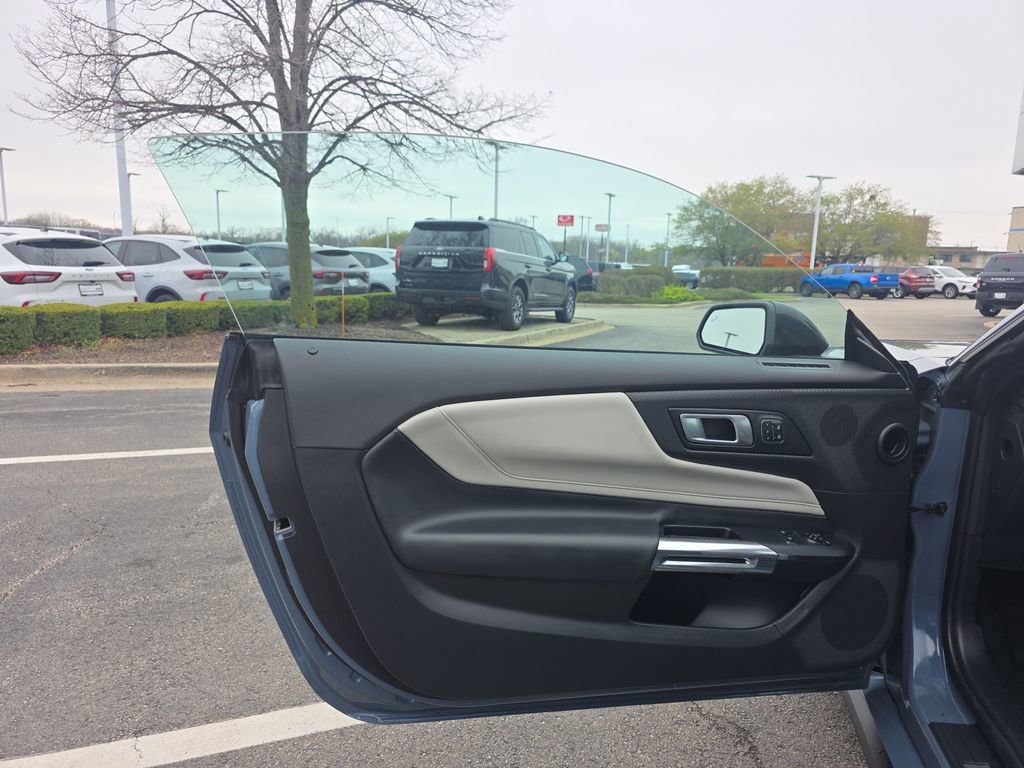 Certified 2025 Ford Mustang GT Premium image 15