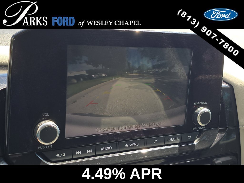 Used 2022 Nissan Pathfinder SV FWD image 22