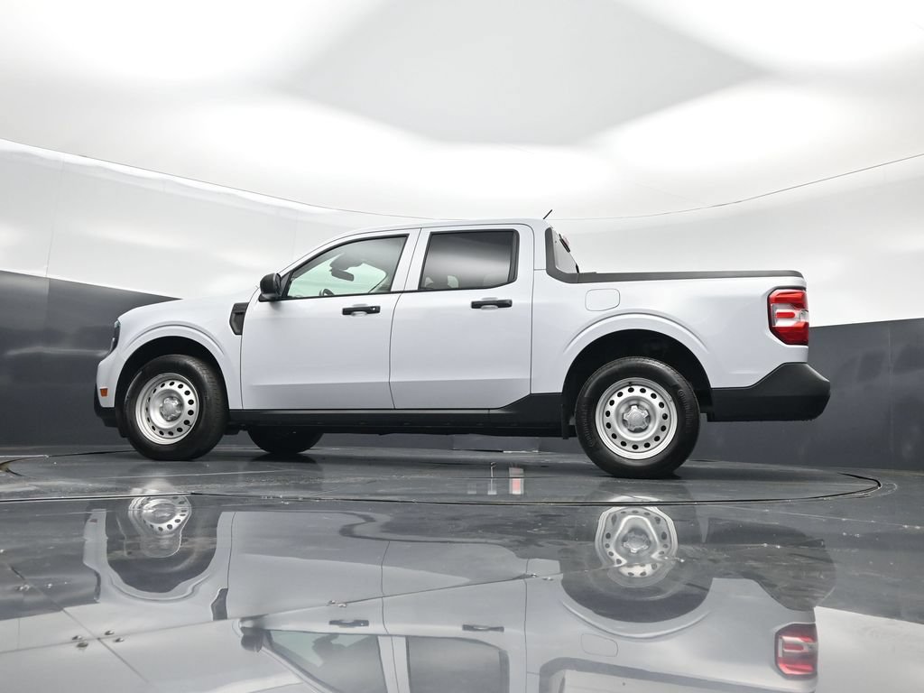 Certified 2025 Ford Maverick XL FWD image 48