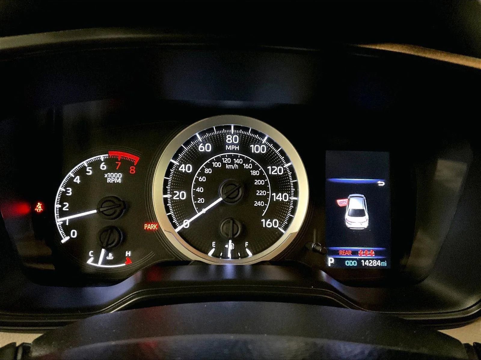 Used 2021 Toyota Corolla LE image 19