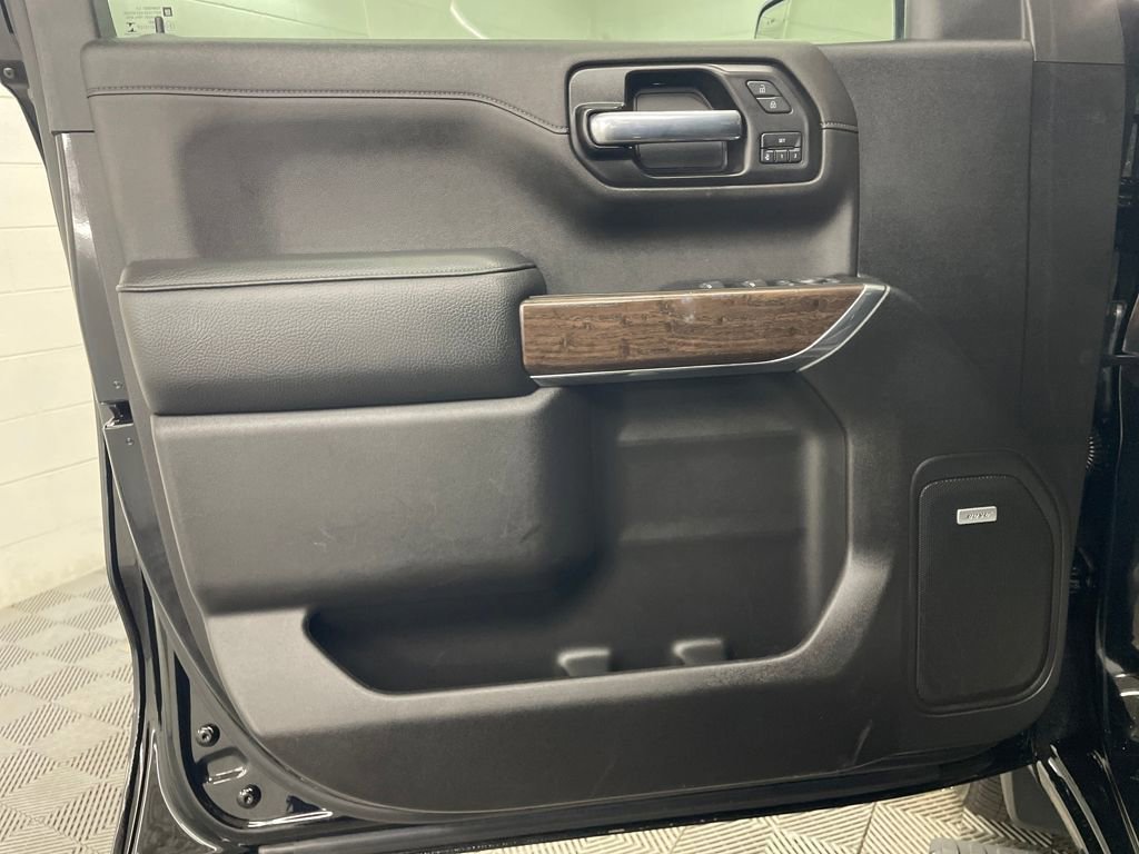 Used 2022 GMC Sierra 1500 Denali w/ Denali Premium Package image 13