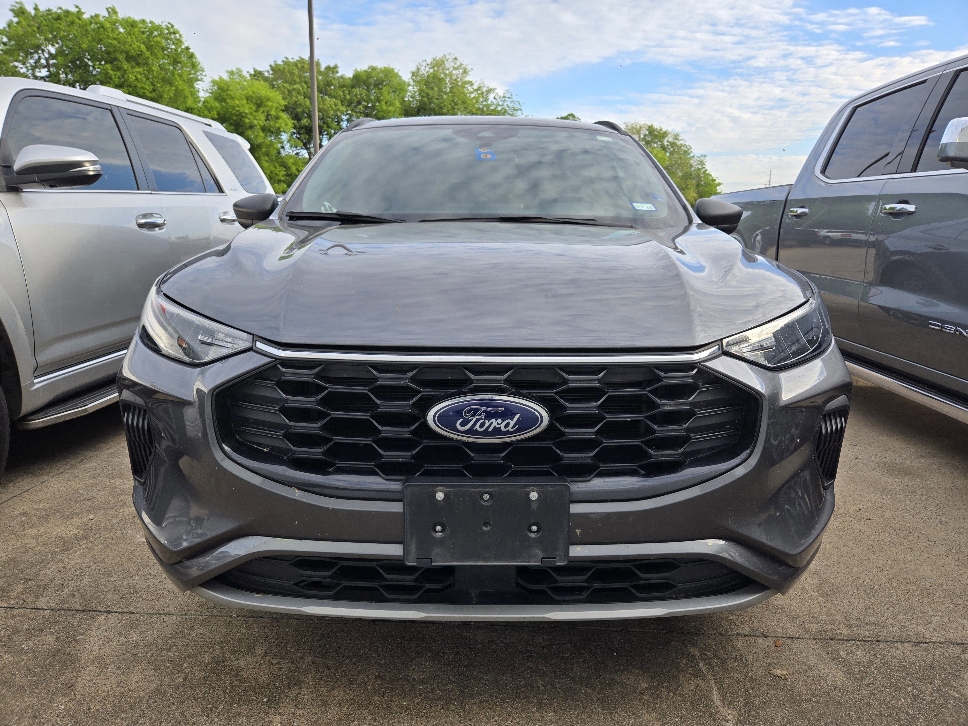 Certified 2023 Ford Escape ST-Line w/ Tech Pack #1 FWD image 6