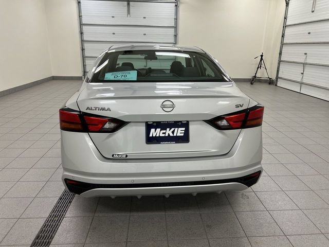 Used 2024 Nissan Altima 2.5 SV FWD image 5