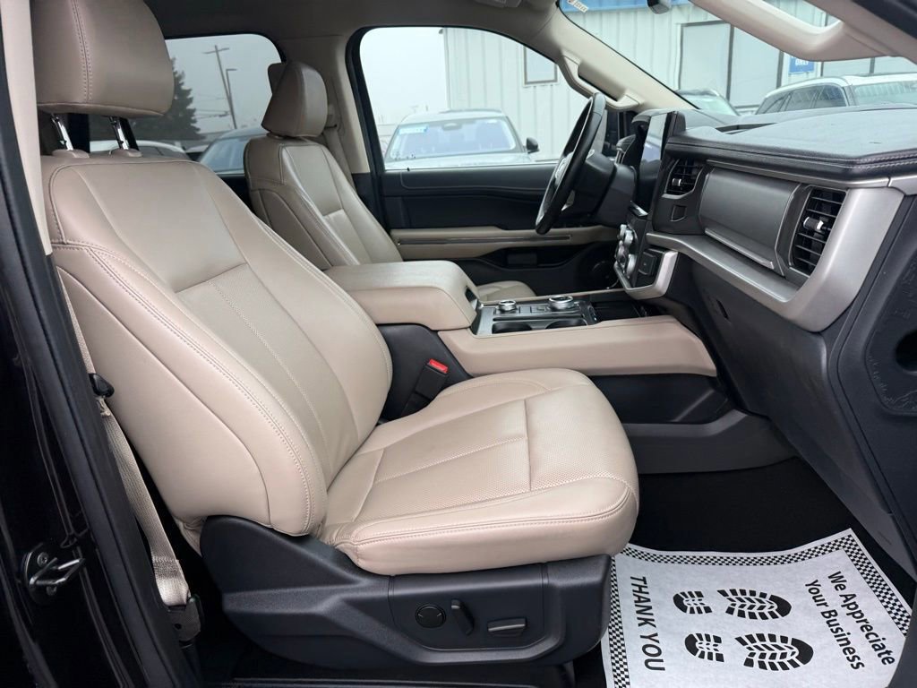 Certified 2024 Ford Expedition Max XLT image 12