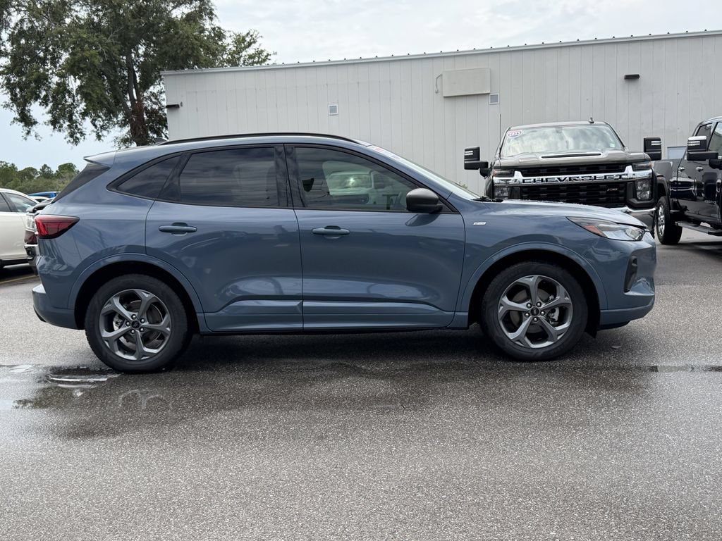 Certified 2023 Ford Escape ST-Line w/ Equipment Group 301A FWD image 2