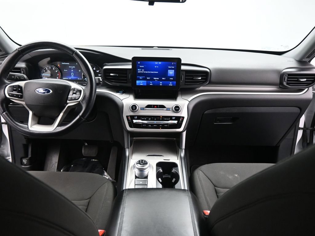 Certified 2021 Ford Explorer XLT image 23