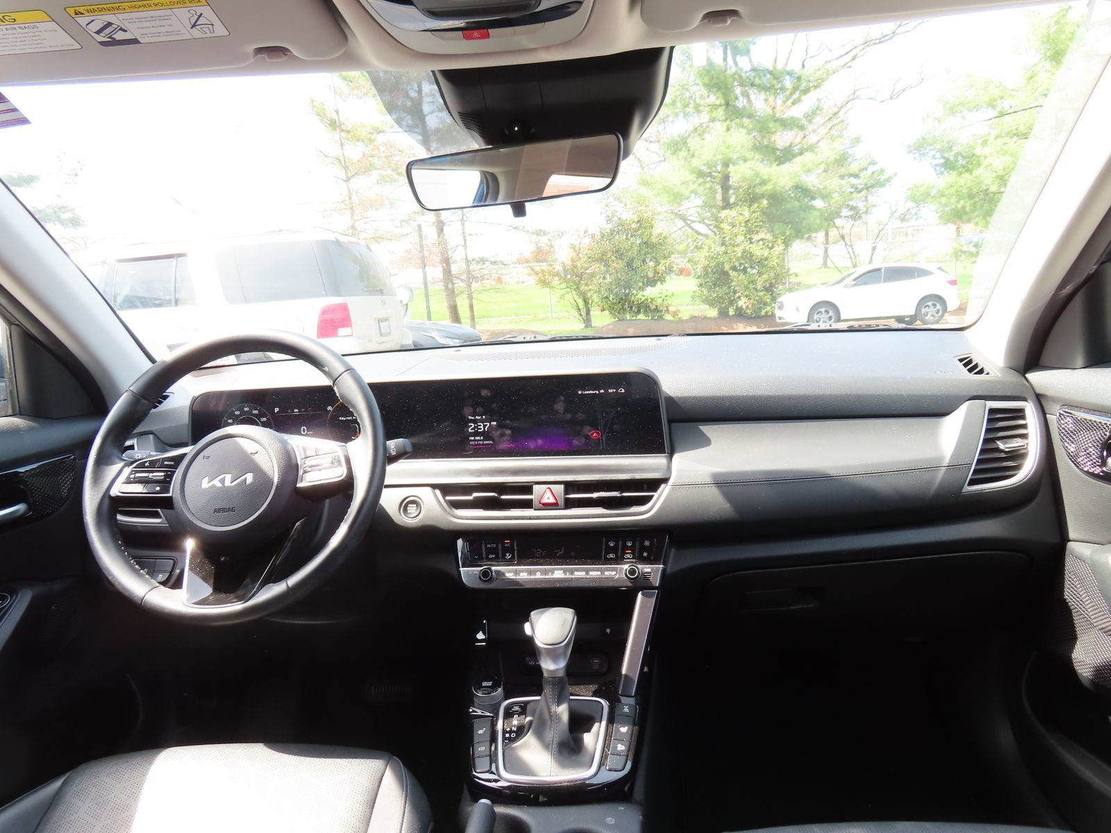 Used 2024 Kia Seltos EX image 15