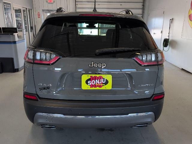 Used 2022 Jeep Cherokee Limited AWD/4WD image 4
