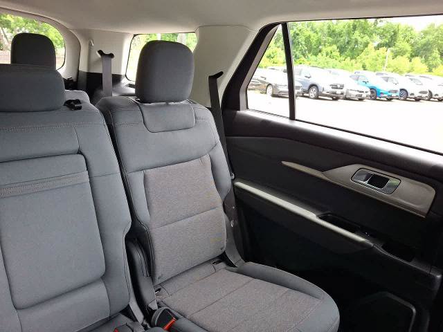 Certified 2025 Ford Explorer Active AWD/4WD image 14