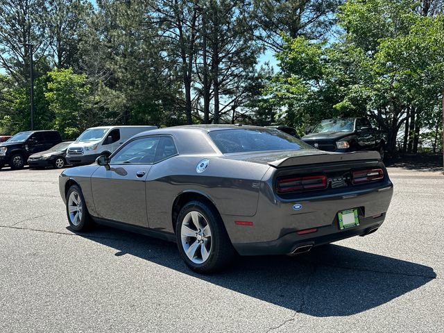 Used 2020 Dodge Challenger SXT RWD image 5