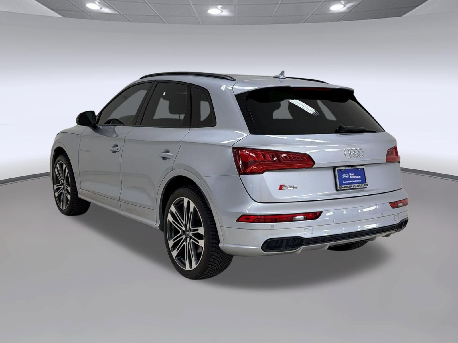 Used 2020 Audi SQ5 Premium Plus w/ Premium Plus Package AWD/4WD image 3