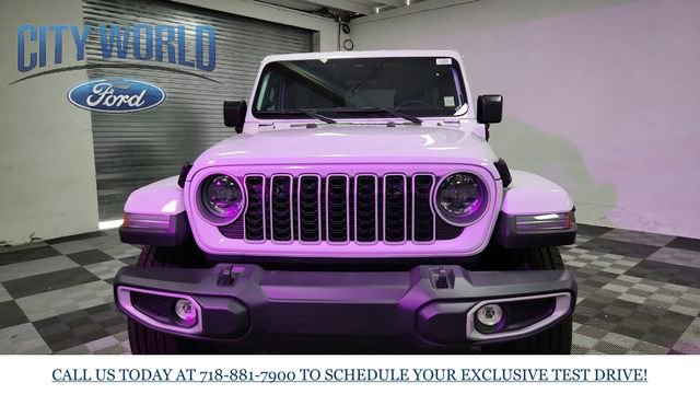 Used 2025 Jeep Wrangler Unlimited Sahara w/ Safety Group AWD/4WD image 9
