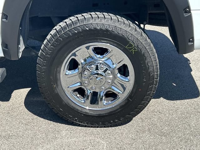 Used 2024 RAM 2500 Tradesman w/ Chrome Appearance Group AWD/4WD image 14