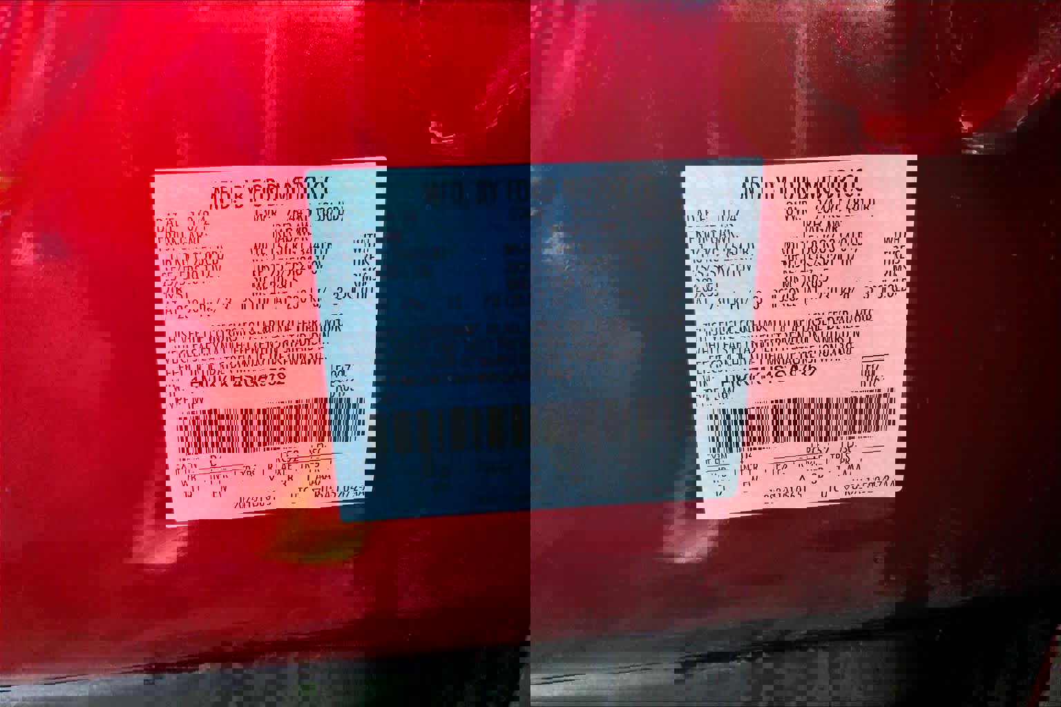 Certified 2025 Ford Explorer ST-Line w/ Premium Package image 34