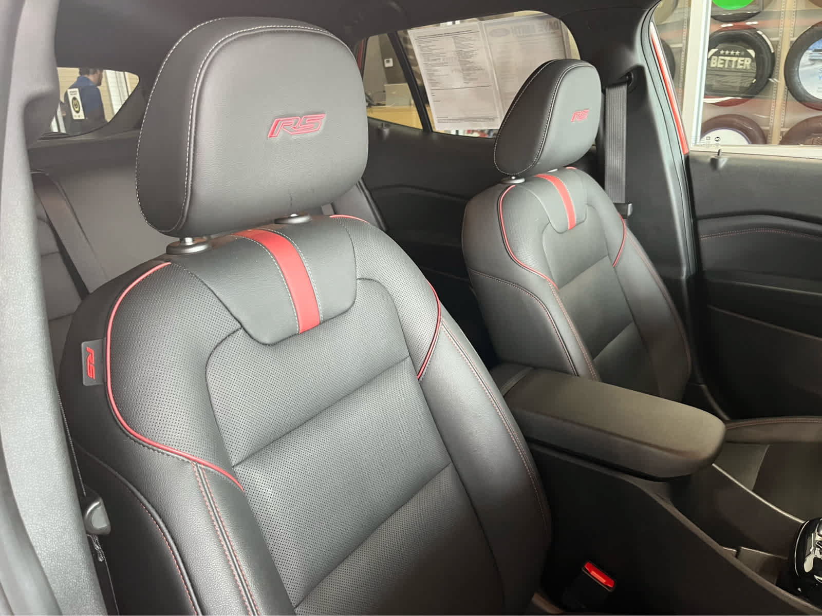 Used 2024 Chevrolet Trax RS w/ Driver Confidence Package FWD image 43