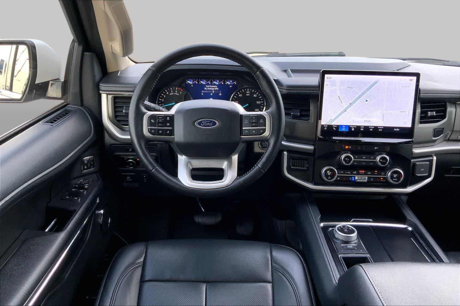Certified 2024 Ford Expedition XLT RWD image 6