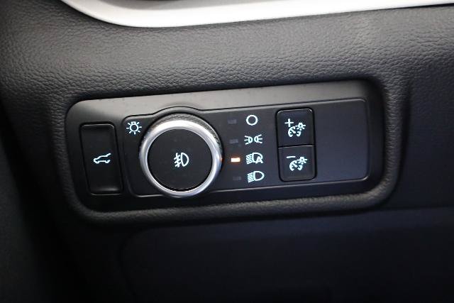 Certified 2024 Ford Explorer XLT w/ Equipment Group 202A AWD/4WD image 29