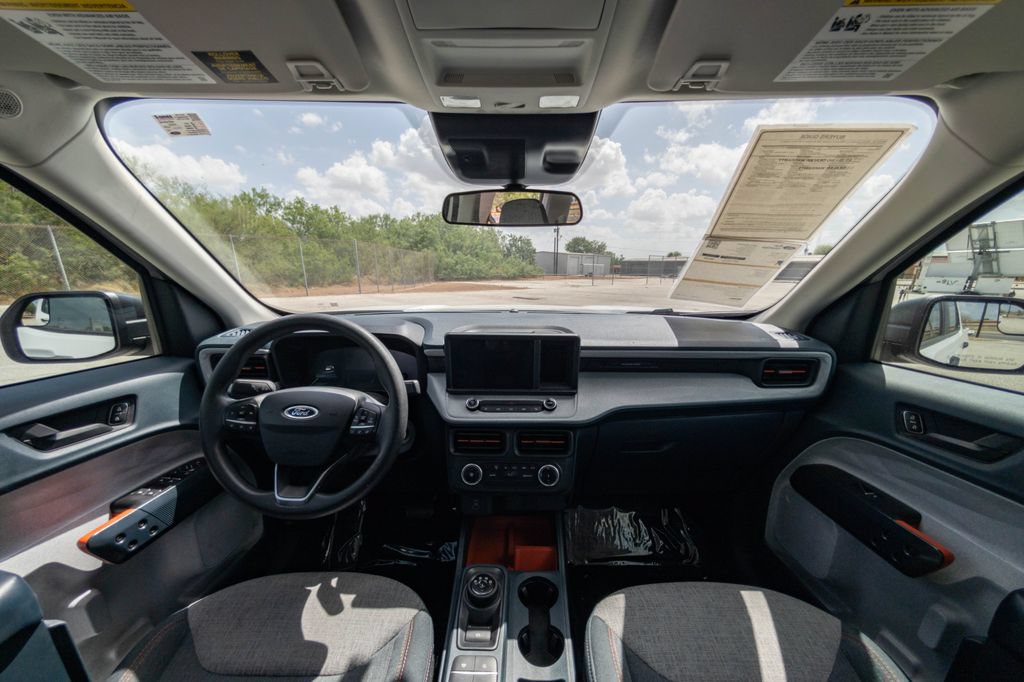 Certified 2024 Ford Maverick XLT FWD image 17