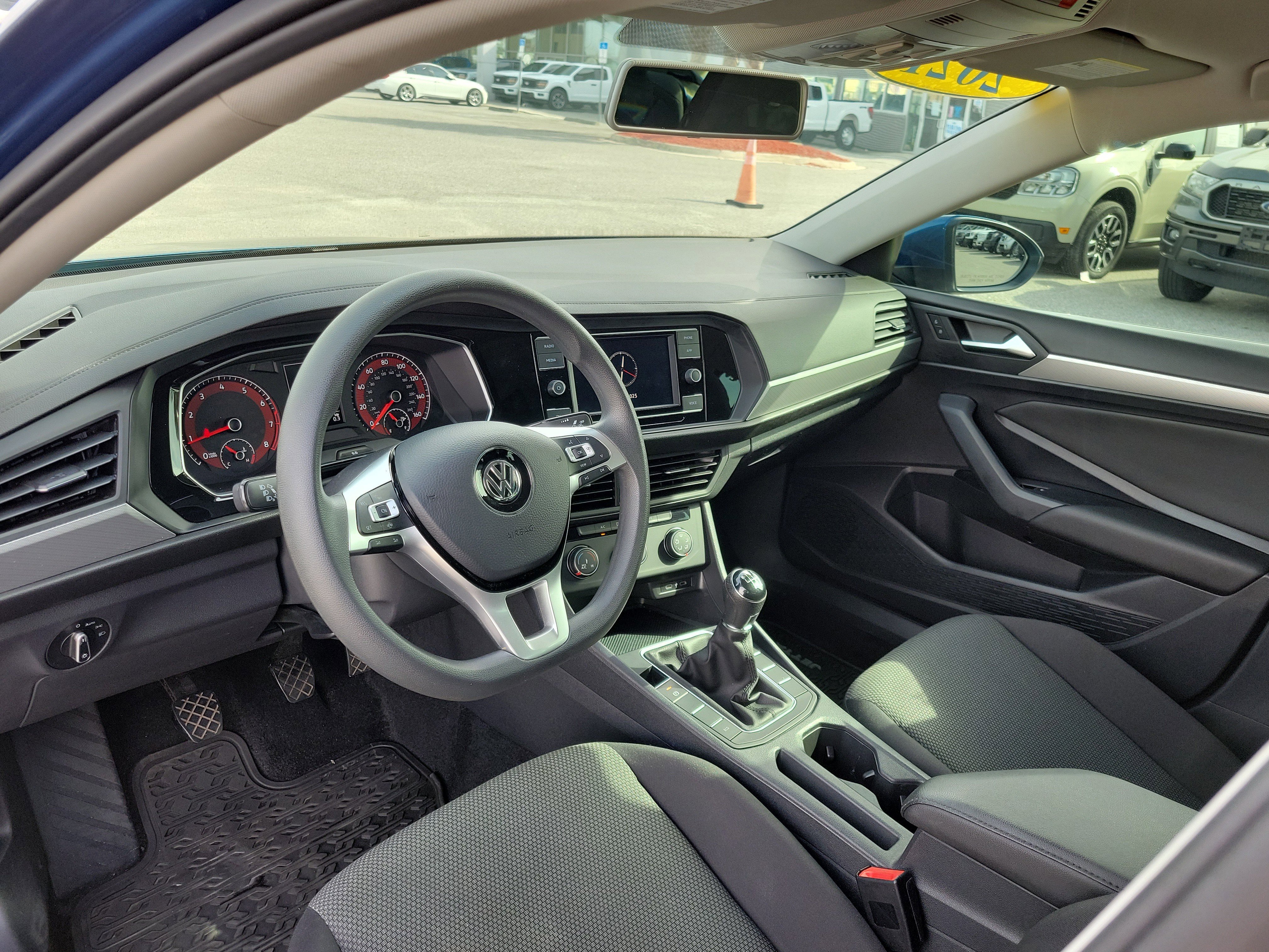 Used 2021 Volkswagen Jetta S image 7