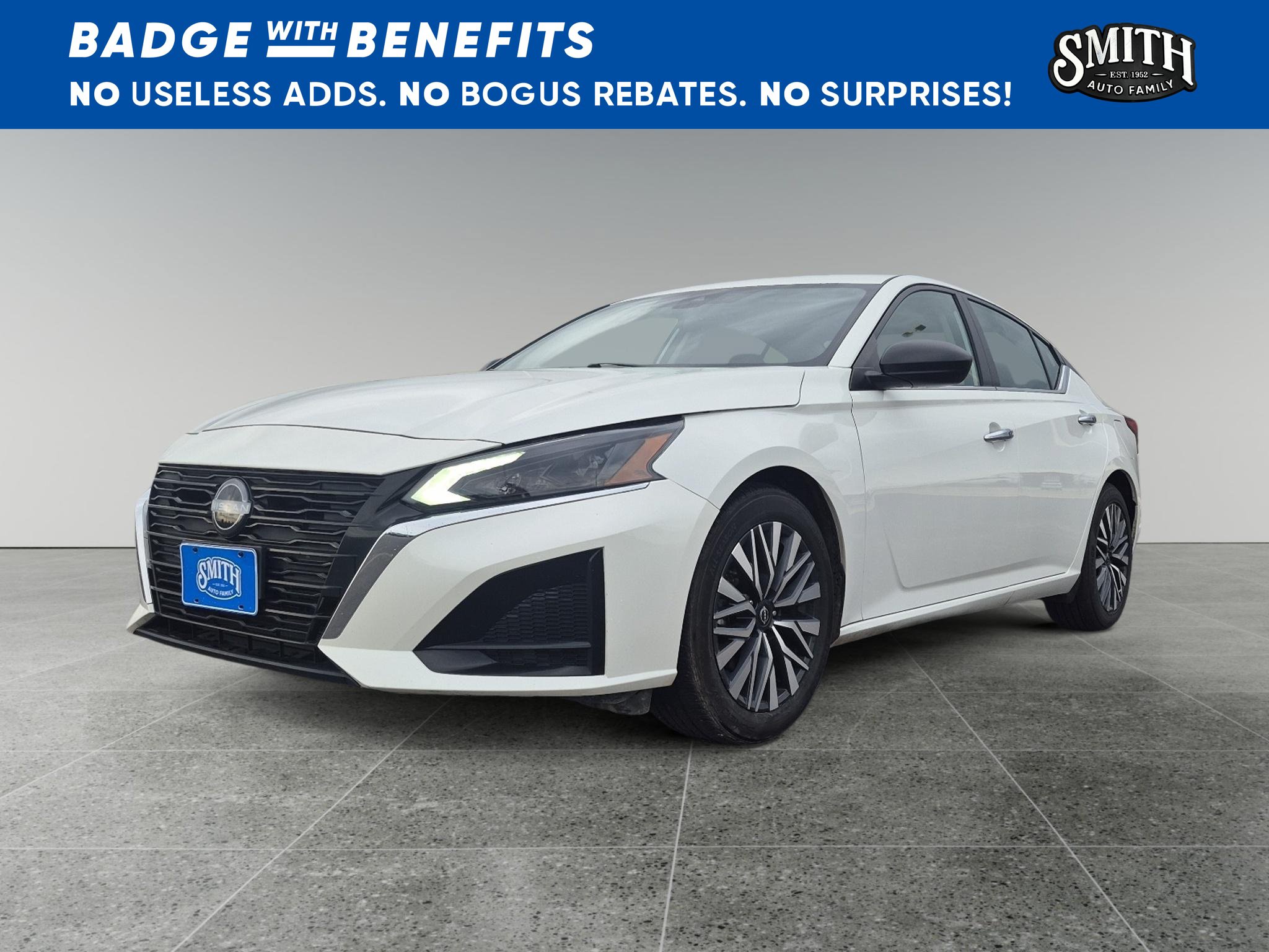 Used 2024 Nissan Altima 2.5 SV FWD image 4