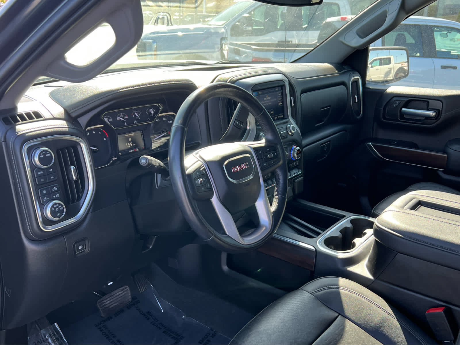 Used 2021 GMC Sierra 1500 SLT w/ SLT Premium Plus Package AWD/4WD image 29