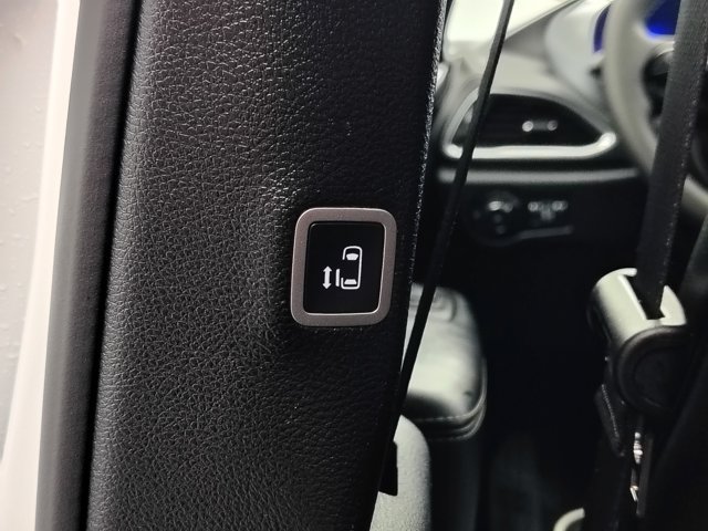 Used 2026 Chrysler Pacifica Limited w/ S Appearance Package FWD image 25