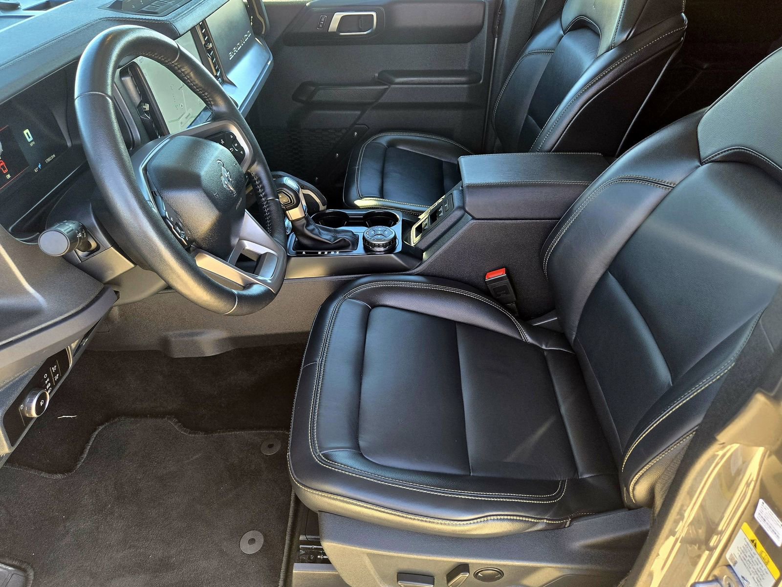 Certified 2025 Ford Bronco Badlands image 15