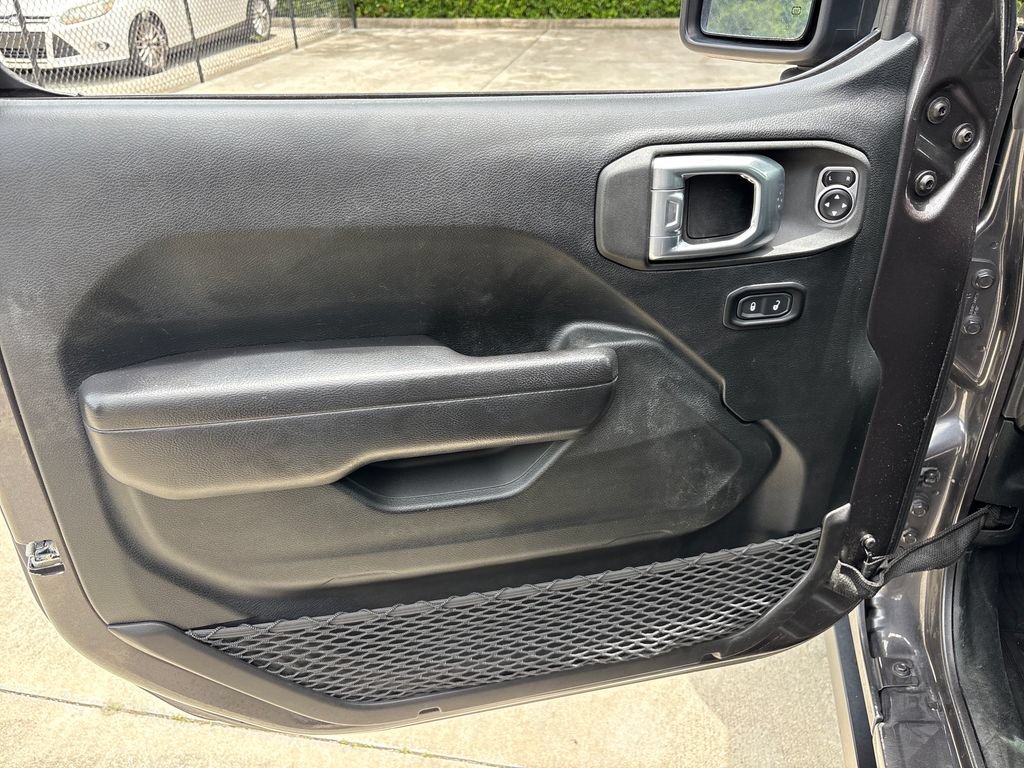 Used 2020 Jeep Wrangler Unlimited Sport AWD/4WD image 16