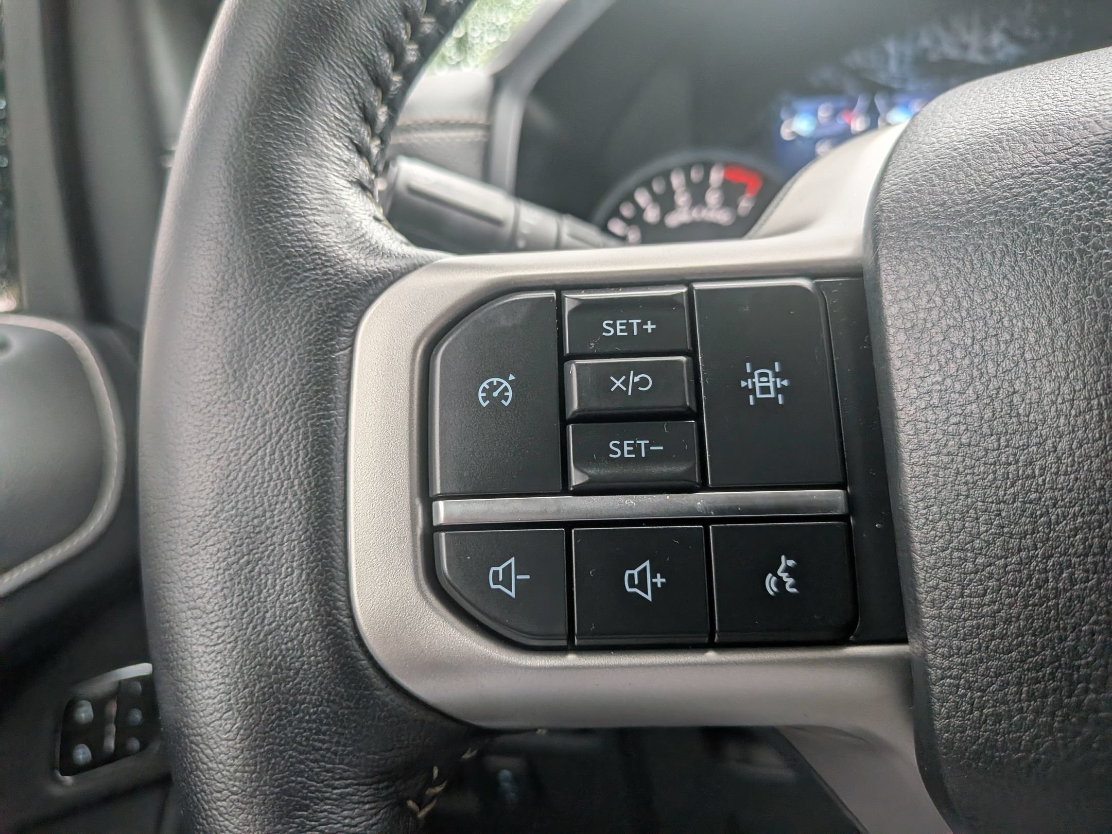 Certified 2023 Ford Expedition Max XLT RWD image 18