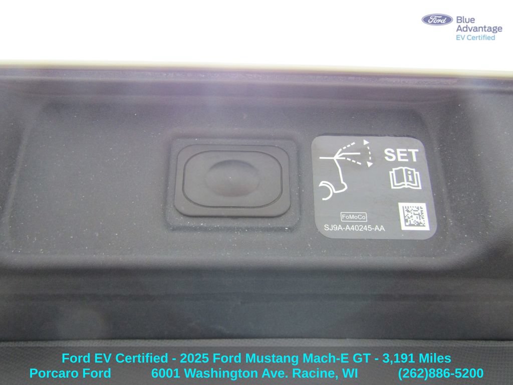 Certified 2025 Ford Mustang Mach-E GT AWD/4WD image 5
