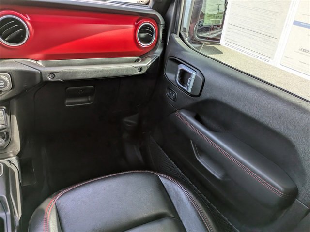 Used 2023 Jeep Gladiator Rubicon w/ Cold Weather Group image 16