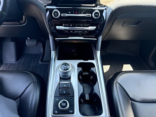 Certified 2021 Ford Explorer Limited w/ Equipment Group 301A AWD/4WD image 35
