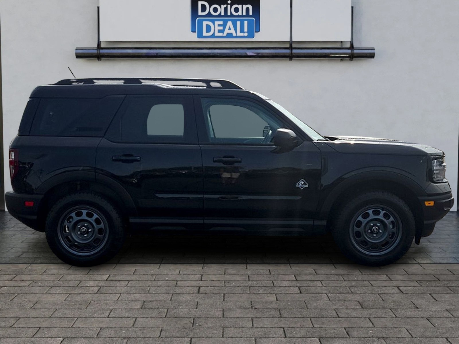 Certified 2024 Ford Bronco Sport Outer Banks AWD/4WD image 2