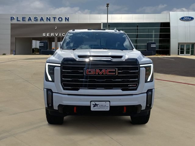 Used 2024 GMC Sierra 2500 AT4 w/ AT4 Premium Plus Package AWD/4WD image 8