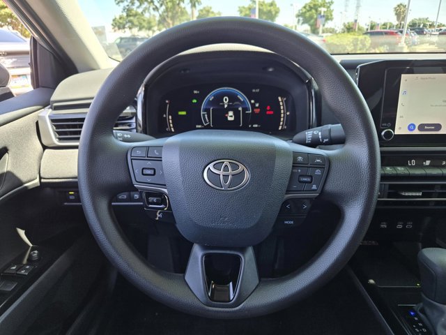 Used 2025 Toyota Camry LE FWD image 13