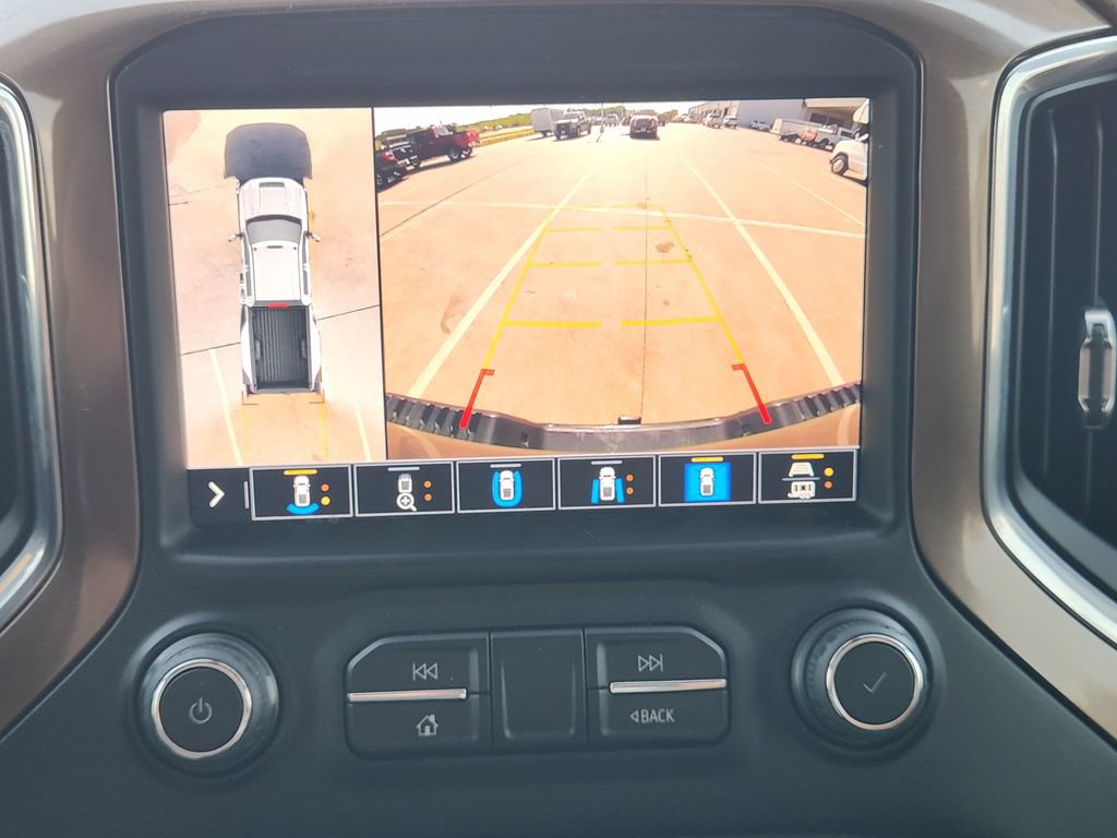 Used 2022 Chevrolet Silverado 3500 High Country w/ Safety Package II AWD/4WD image 17