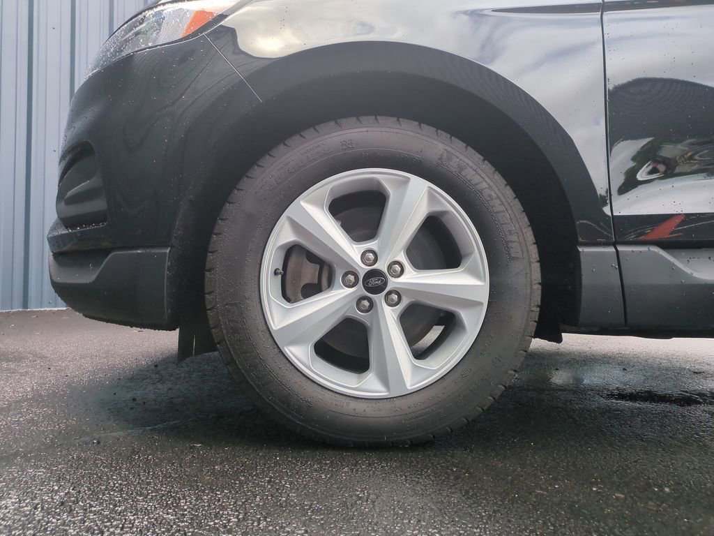 Certified 2024 Ford Edge SE AWD/4WD image 29