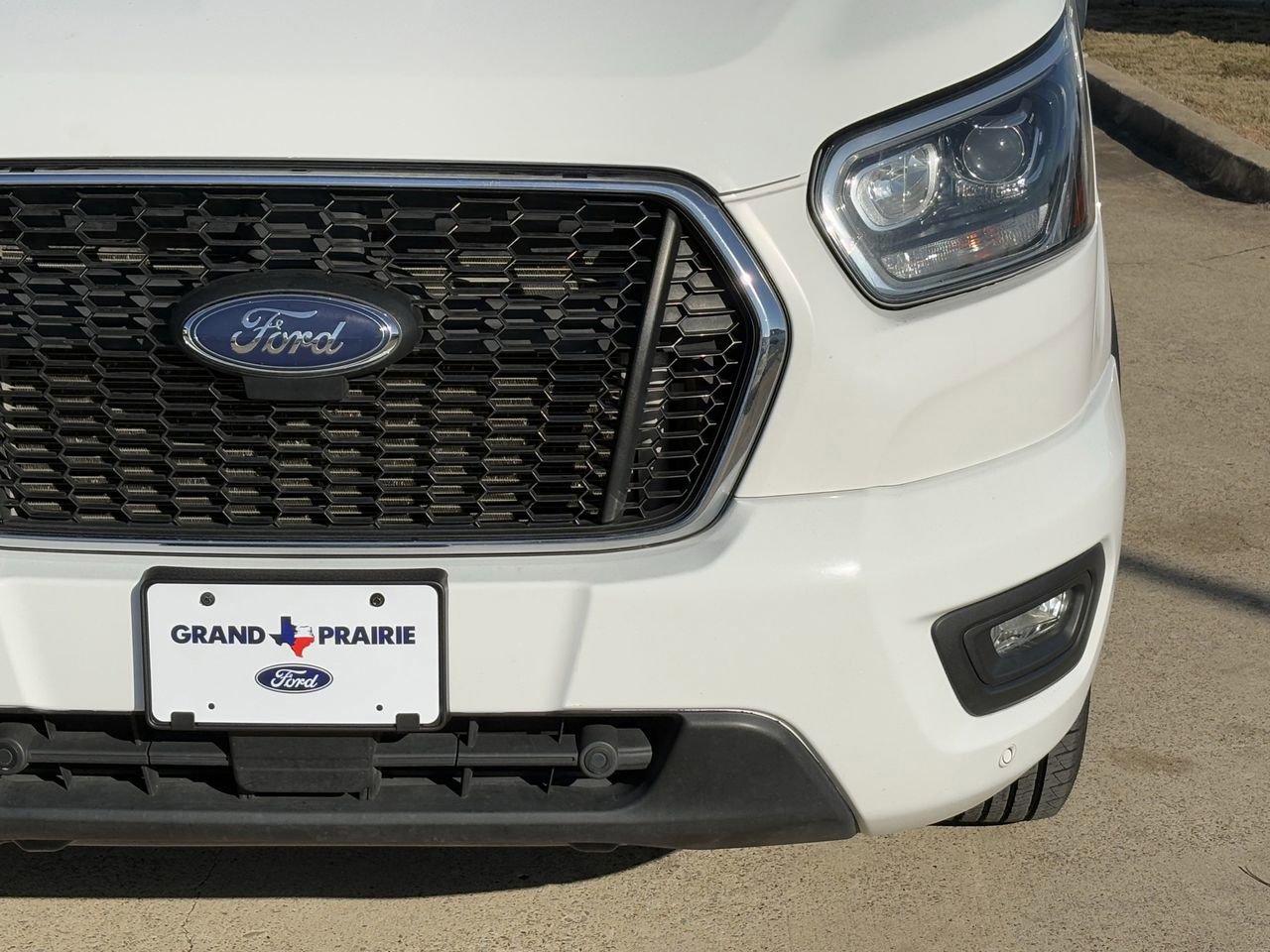 Certified 2023 Ford Transit 350 XLT image 10