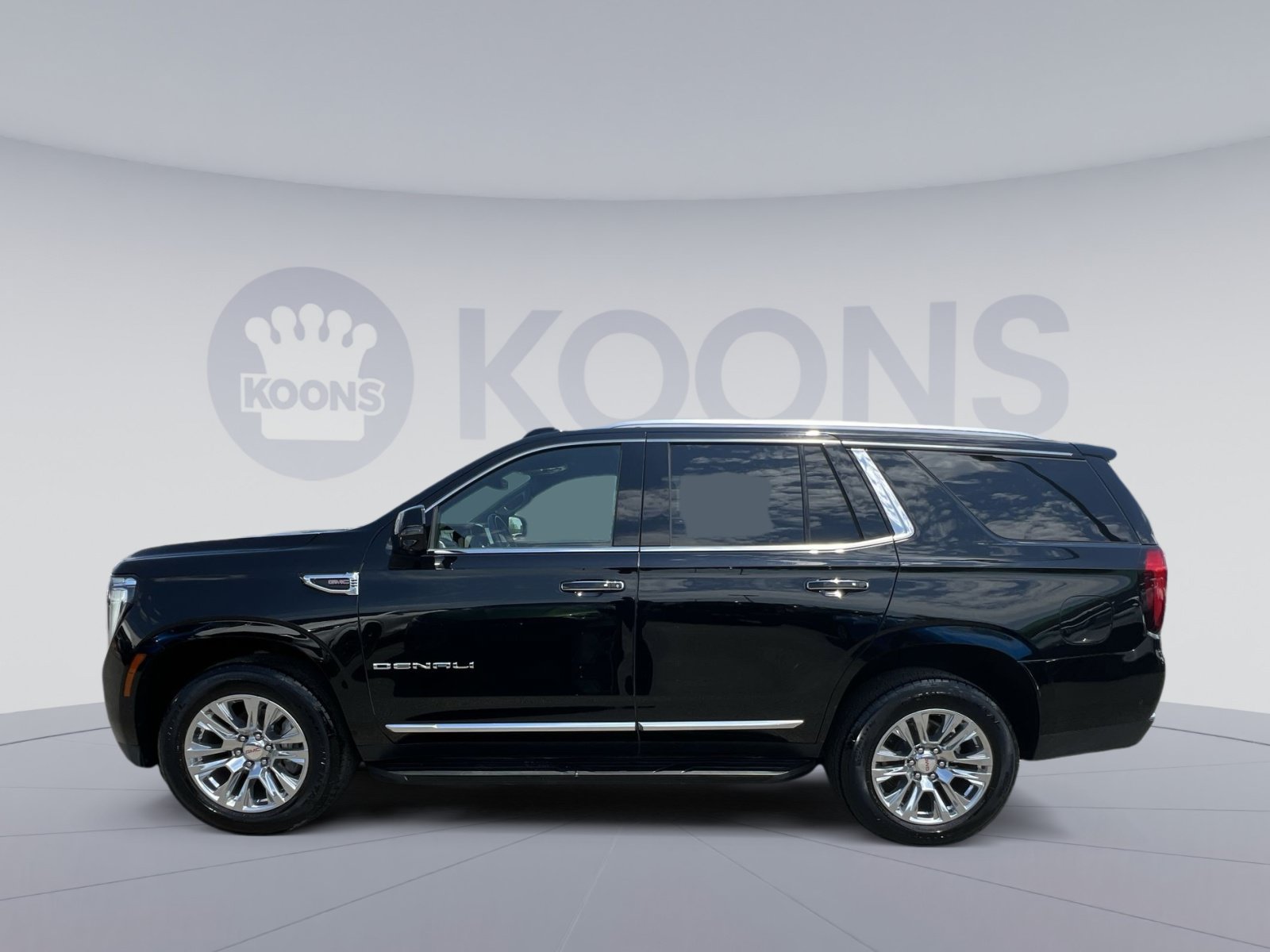 Used 2025 GMC Yukon Denali AWD/4WD image 13