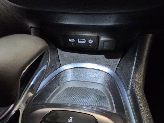 Used 2022 Chevrolet Malibu LT FWD image 23
