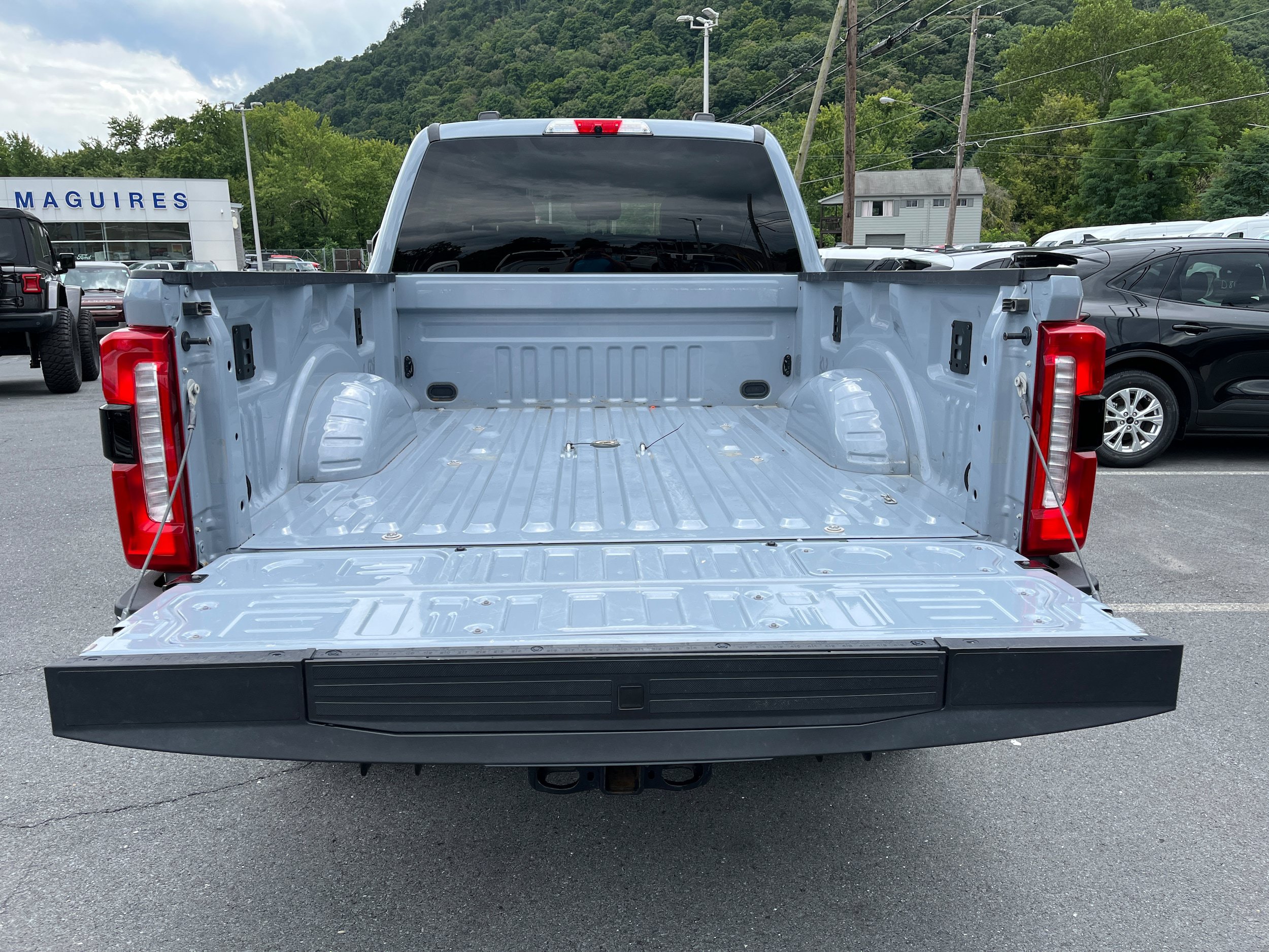 Certified 2025 Ford F250 Lariat w/ Chrome Package AWD/4WD image 7