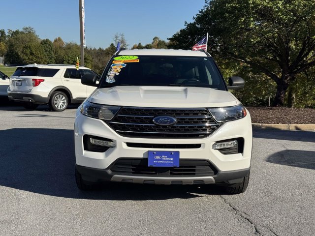 Certified 2022 Ford Explorer XLT w/ Equipment Group 202A AWD/4WD image 7
