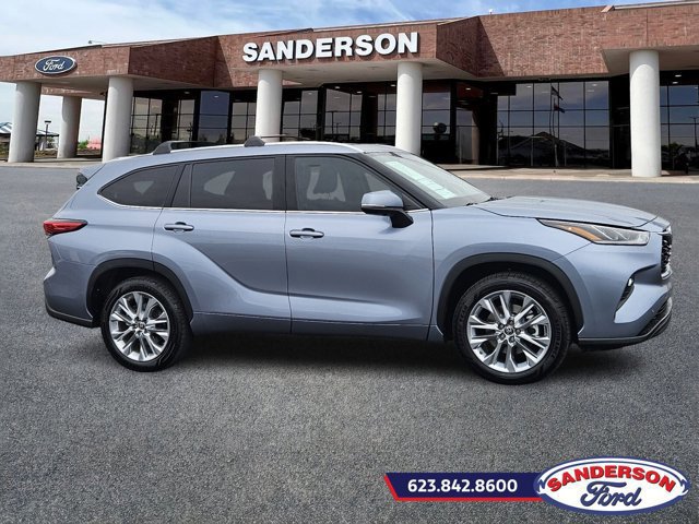 Used 2021 Toyota Highlander Limited image 6