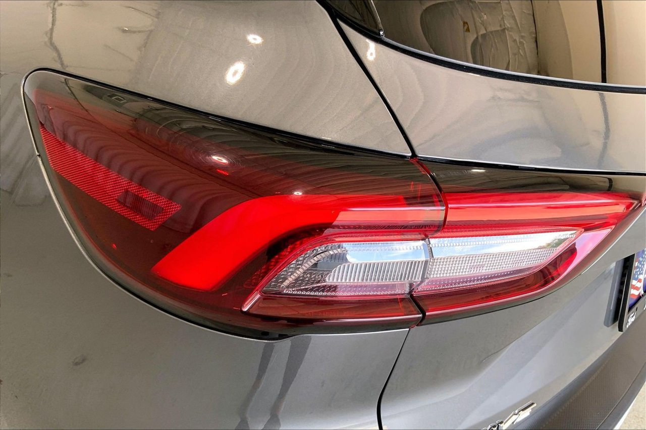 Certified 2024 Ford Escape Active FWD image 28