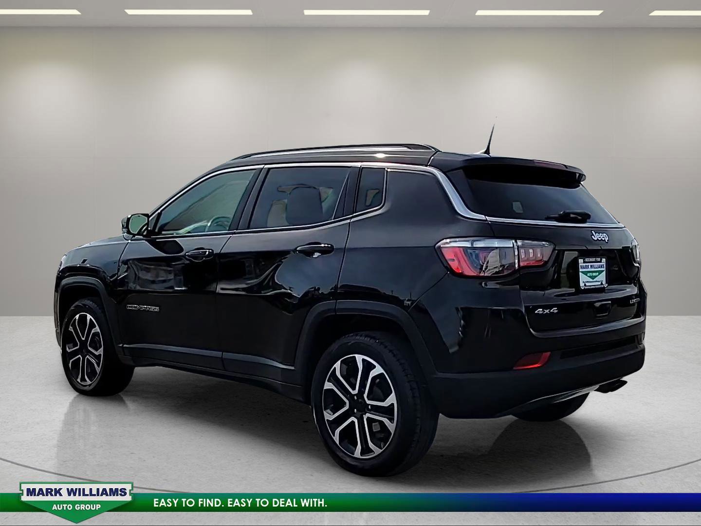 Used 2022 Jeep Compass Limited AWD/4WD image 3