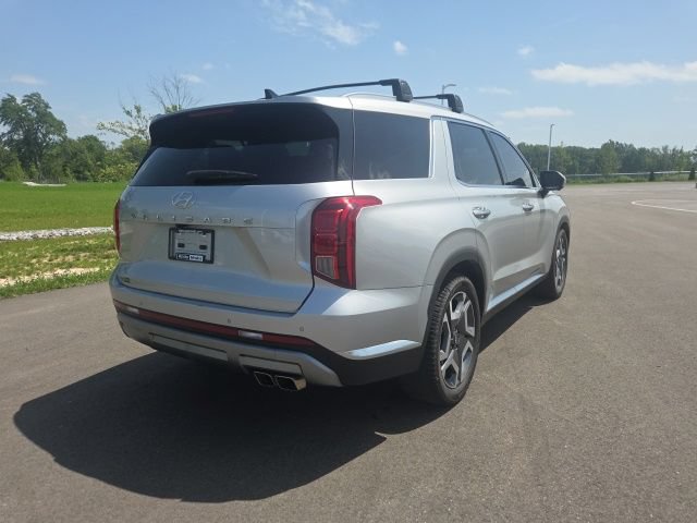 Used 2024 Hyundai Palisade Limited FWD image 9