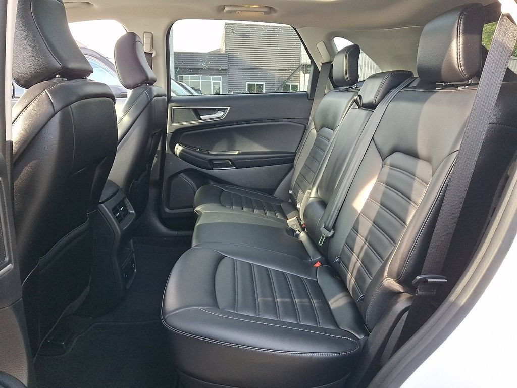 Certified 2023 Ford Edge SEL w/ Convenience Package AWD/4WD image 10