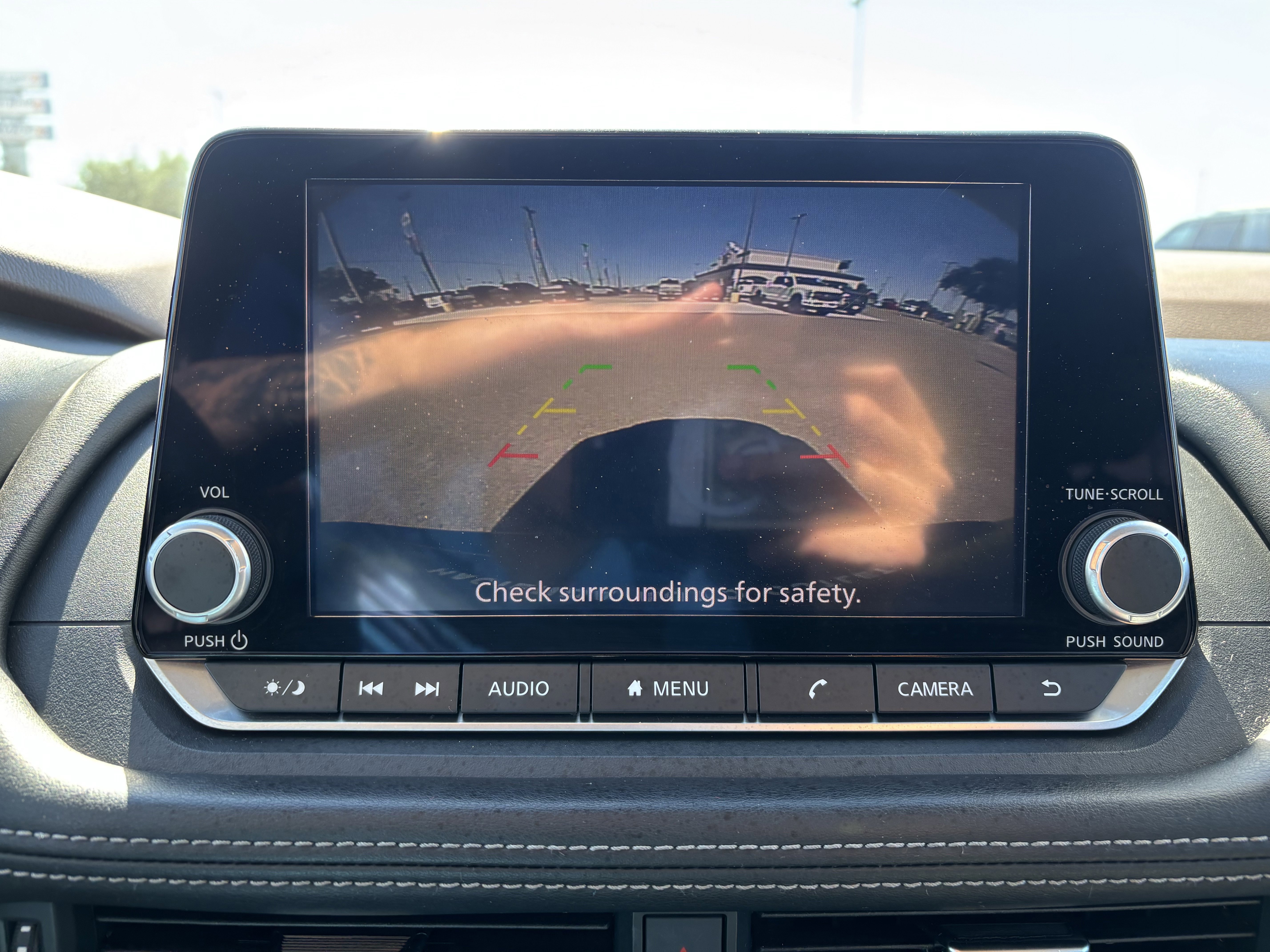 Used 2023 Nissan Rogue SV image 42