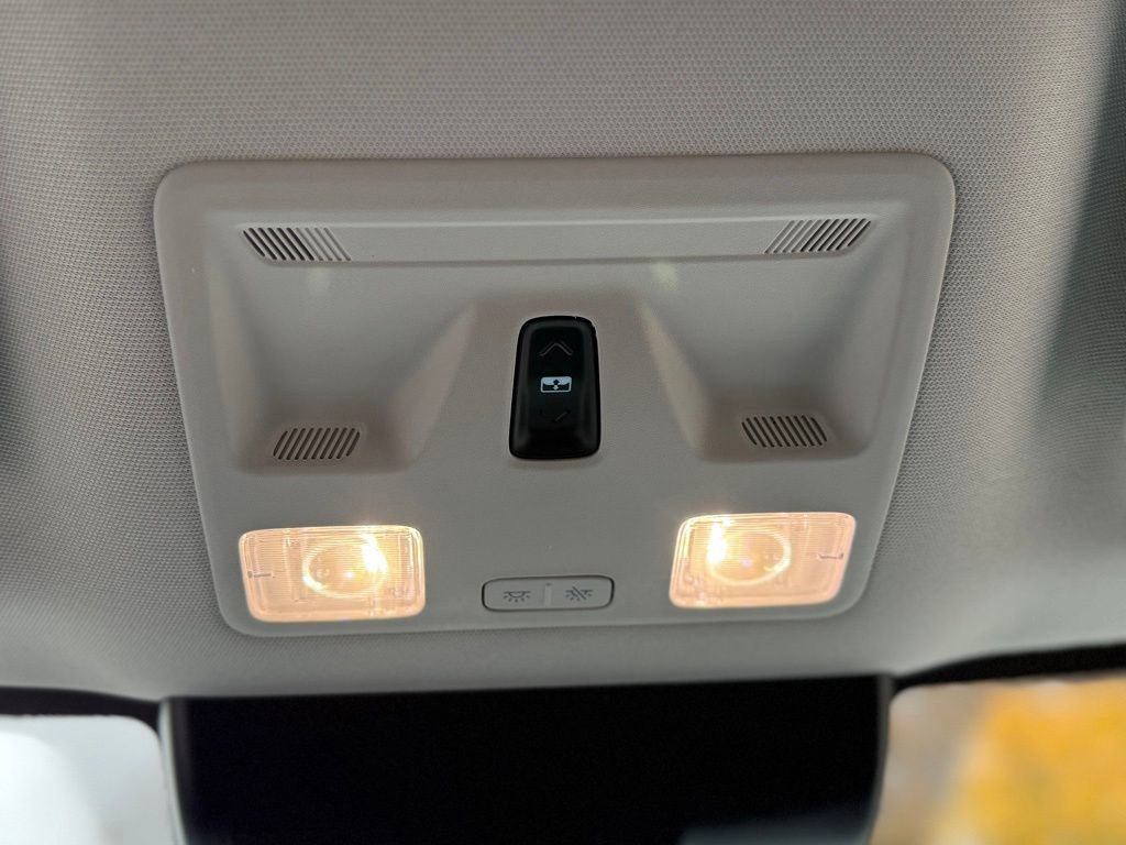 Certified 2025 Ford Maverick Lobo image 24